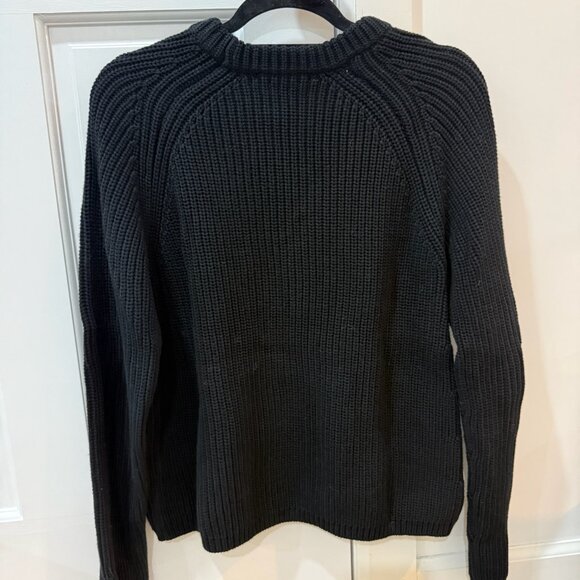 Quince Black Sweater - Picture 2 of 2